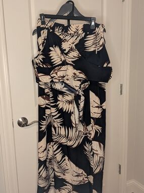 Black and Cream Tropical Print Women’s 2 Piece Dress